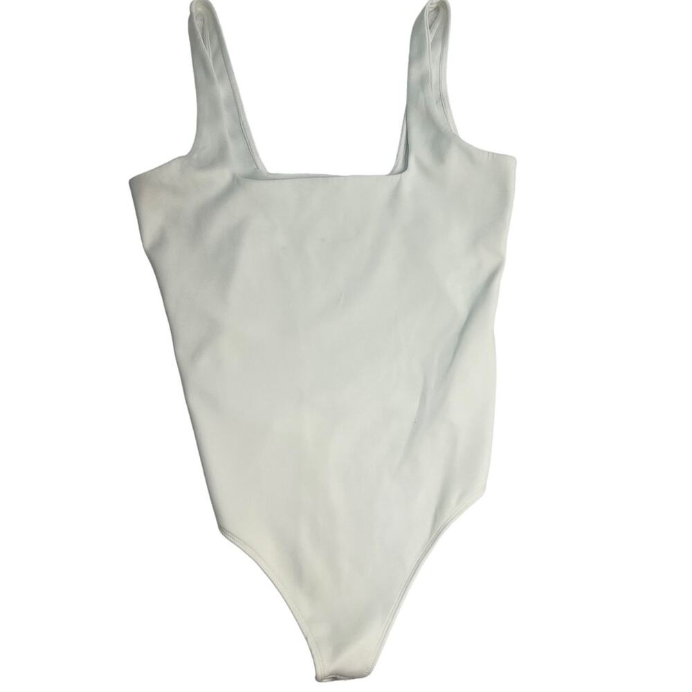 Good American Square Neck Tank Thong Bodysuit White Snaps Size 3 US Large NWT